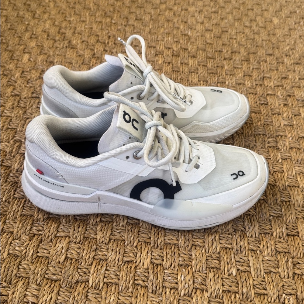 On Cloud The Roger Pro 2 Women’s Tennis Court Shoe With VKTRY Inserts